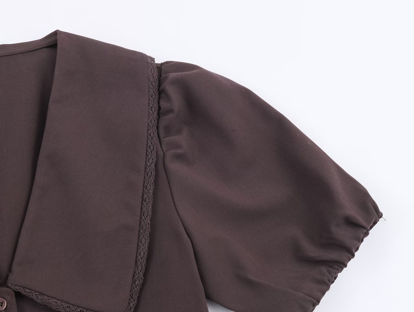 Kurzbluse mit Puffärmeln